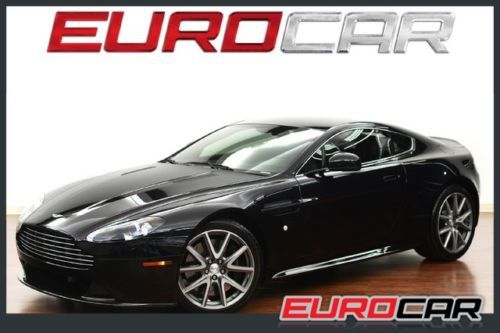 Aston martin v8 vantage s piano black trim suede steering wheel white stitching