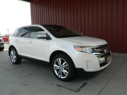 Limited all wheels drive sunroof navigation pwr lift gate heated seats sync