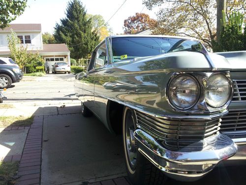 Cadillac coupe deville