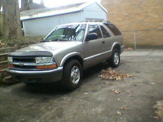 2001 chevrolet blazer ls 2 door  101000 miles bad title no liens