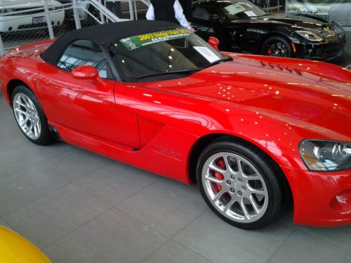 2003 Dodge Viper SRT-10 Roadster 14,897 miles, image 4