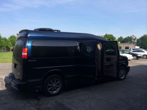 2013 gmc savana 2500 executive conversion van