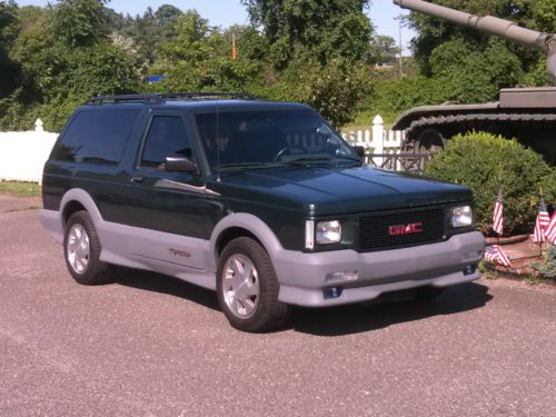 1993 gmc typhoon