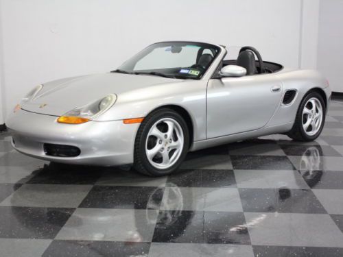 Only 37k original miles, rare removeable hardtop, great color combo