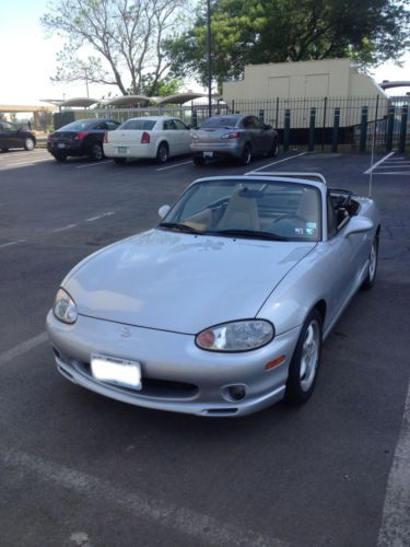 5 speeds 2000 mazda miata ls conv 2-door 1.8l (excellent) low miles,clean title.