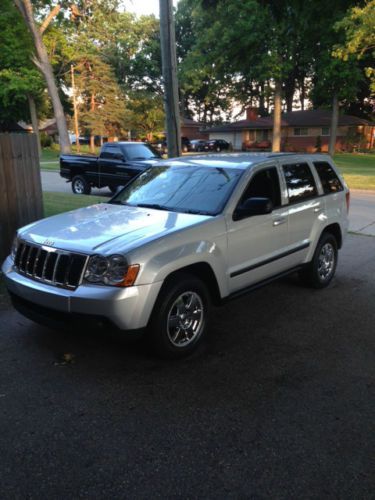 2008 jeep grand cherokee laredo