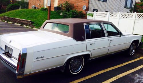 1984 Cadillac Fleetwood 31k original miles, US $5,000.00, image 3