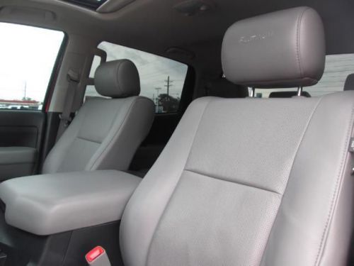 2012 toyota tundra platinum