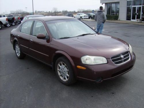 2000 nissan maxima