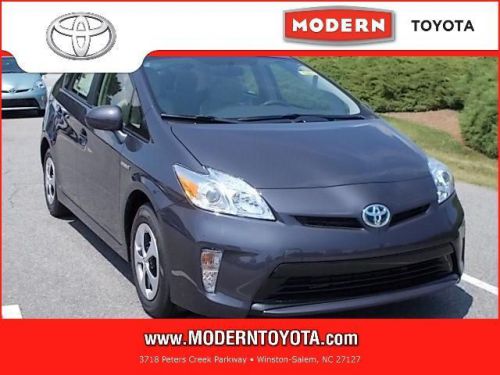 2014 toyota prius three