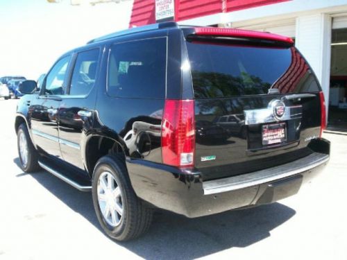 2010 cadillac escalade base