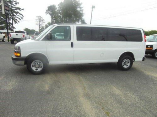 2013 chevrolet express 3500 lt