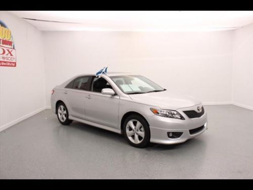 2011 toyota camry se