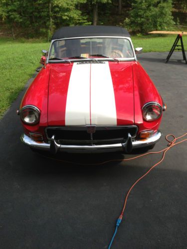 1974 mg mgb base convertible 2-door 1.8l