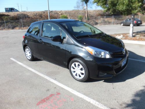 2012 toyota yaris l hatchback 2-door 1.5l