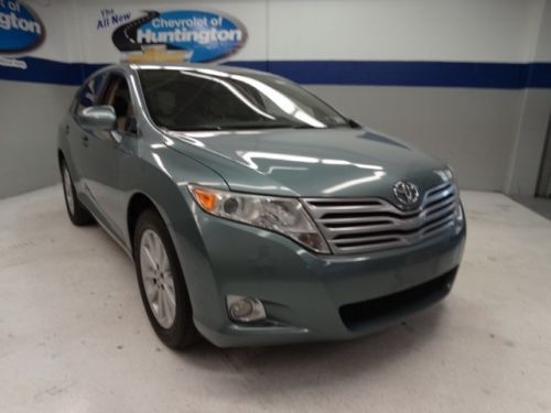 2010 toyota .