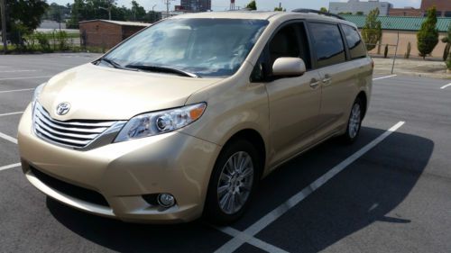 2012 toyota sienna limited mini passenger van 5-door 3.5l