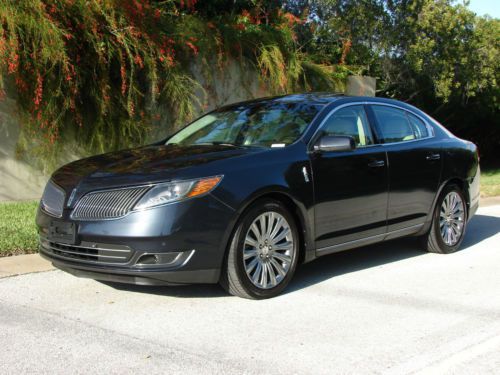 Awd! pano roof! 20s! nav! sync! ride ctrl! thx-ii! clean carfax! 24k mi! perfect