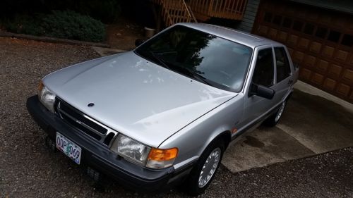 1988 saab 9000s 5-speed manual 2-owner low miles dealer maintained ac blows cold