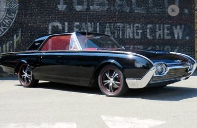 1962 ford thunderbird base hard top  7.6l with 10500 miles