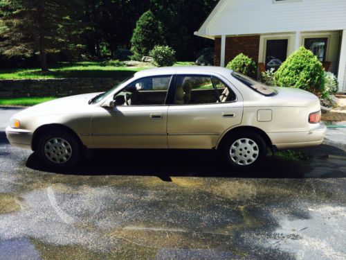 1995 Toyota Camry LE Sedan 4-Door 2.2L, US $1,250.00, image 3