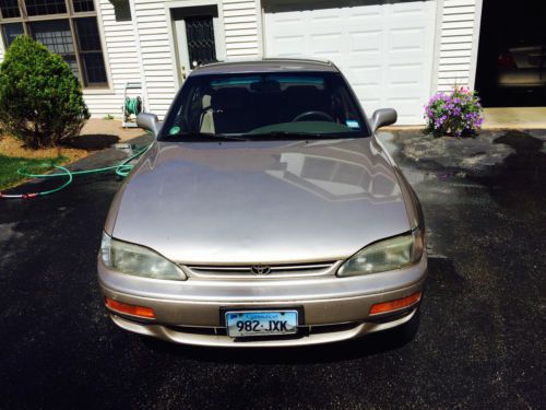 1995 Toyota Camry LE Sedan 4-Door 2.2L, US $1,250.00, image 4