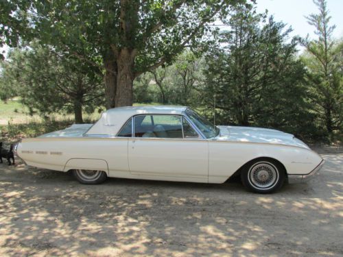1962 ford thunderbird base hardtop 2-door 6.4l.unique collectible, one of a kind