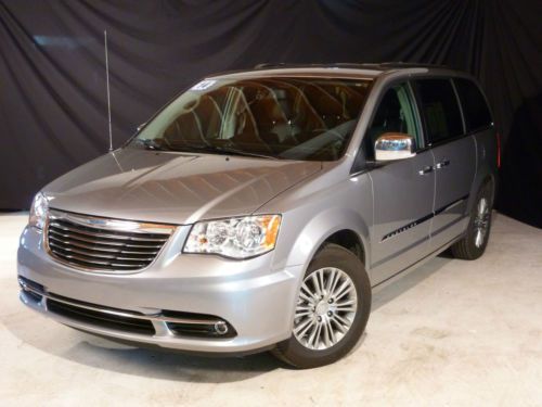 2014 chrysler town &amp; country 4dr wgn touring-l