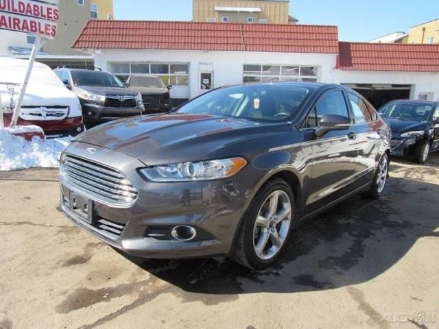 2015 ford fusion se 4dr sedan