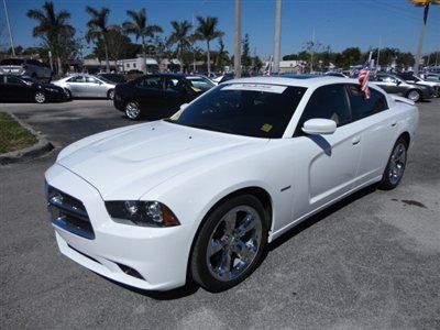 Dodge charger r/t hemi navi backup camera one owner no accidents white pushstart