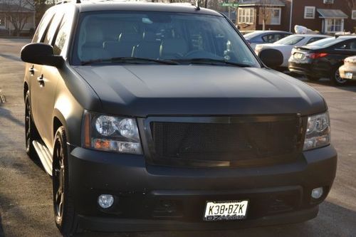 2007 flat black custom chevrolet tahoe quick sale! must see 22s