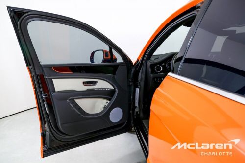 2022 Bentley Bentayga V8, US $169,996.00, image 5