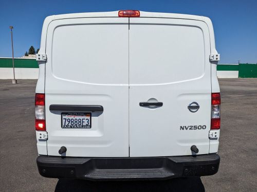 Nissan NV2500 S