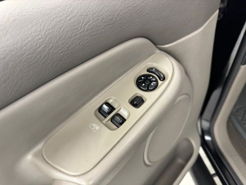 2004 Dodge Ram 1500 SLT 4x4 Short Bed Pickup, US $1,150.00, image 25