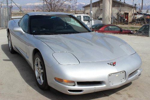 2002 chevrolet corvette salvage repairable rebuilder only 71k miles runs!!!