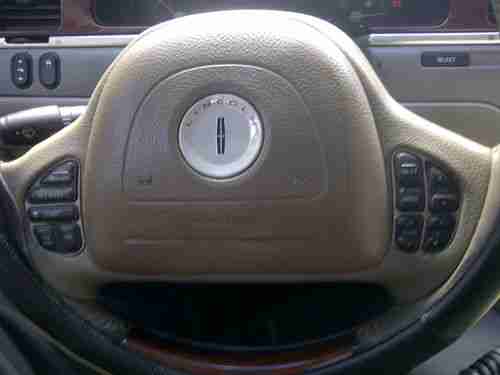 2003 Lincoln Town Car Signature Sedan 4-Door 4.6L, US $4,200.00, image 8