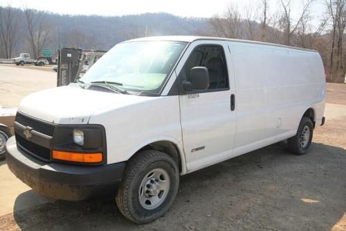 2006 chevrolet g20 3/4 ton work van good tires runs 170k v8 cold a/c hitch l@@k!