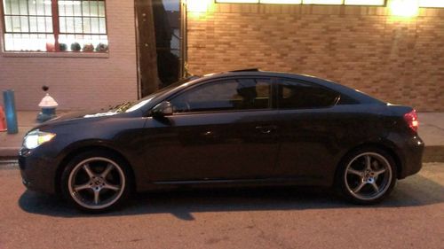 2005 scion tc base coupe 2-door 2.4l flint mica gray one owner 05 toyota