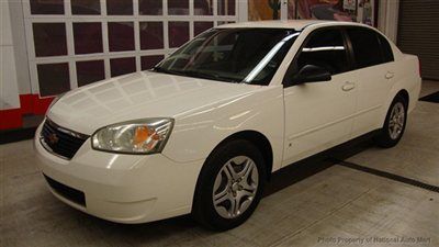In arizona - 2006 chevy malibu ls 5 passenger sedan 1 owner corporate off lease