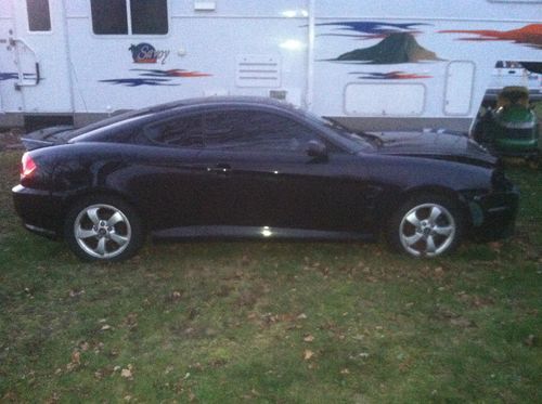 2006 hyundai tiburon gs coupe 2-door 2.0l