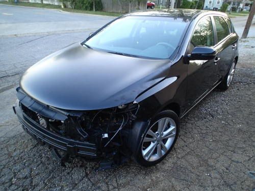 2011 kia forte sx wagon,salvage, damaged, crashed,