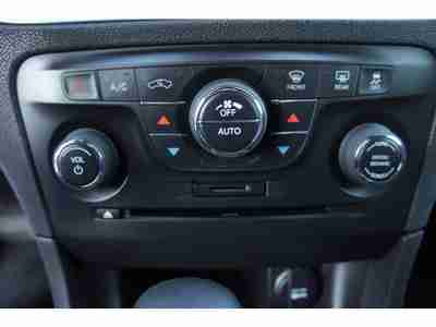 R/T Certified 5.7L  HEMI Sun Roof Power Steering Power Door Locks Power Windows, US $29,995.00, image 20