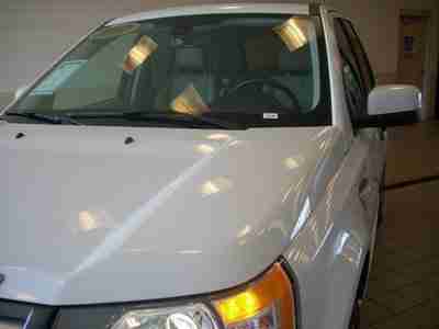 3.2L I6 POWER SUNROOF COLD CLIMATE PACK LOW MILES LOW RESERVE, image 10