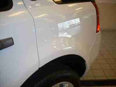 3.2L I6 POWER SUNROOF COLD CLIMATE PACK LOW MILES LOW RESERVE, image 13