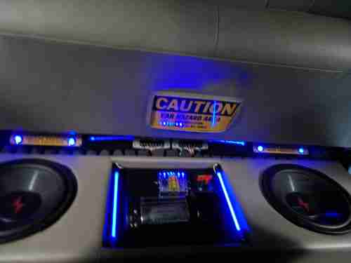 Chevy 4x4 Navi Custom Audio Z71 Rear Camera Kevlar Tires DVD Winch Denali Grille, image 11