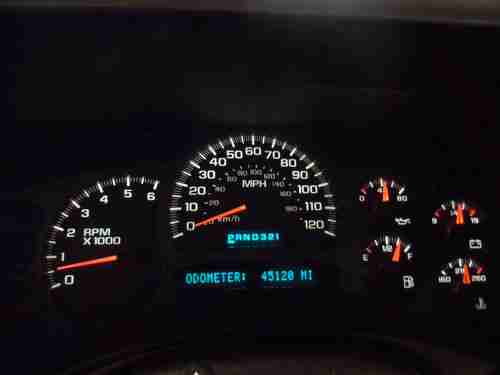 Chevy 4x4 Navi Custom Audio Z71 Rear Camera Kevlar Tires DVD Winch Denali Grille, image 13