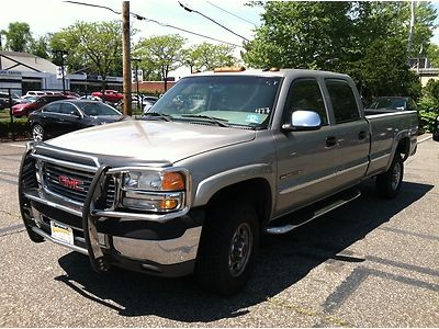 Low reserve 4wd gmc sierra 2500hd in great running condition