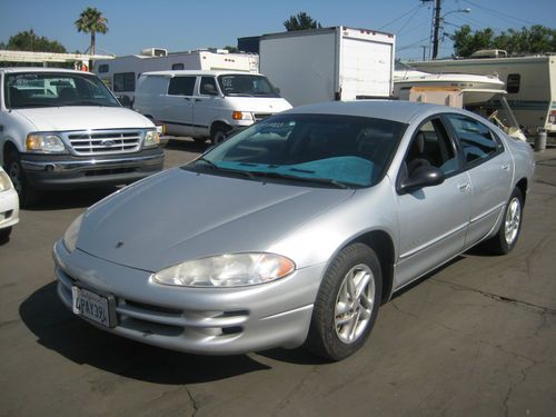 2001 dodge intrepid, no reserve