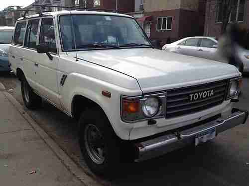 1985 Toyota Land Cruiser Base Sport Utility 4-Door 4.2L, image 7