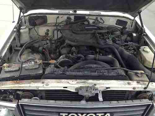1985 Toyota Land Cruiser Base Sport Utility 4-Door 4.2L, image 15